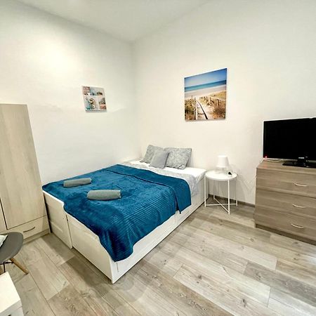 Relax Home With 2 Bedroom, 2 Bathroom For 6 People In The City Centre Free Coffee بودابست المظهر الخارجي الصورة
