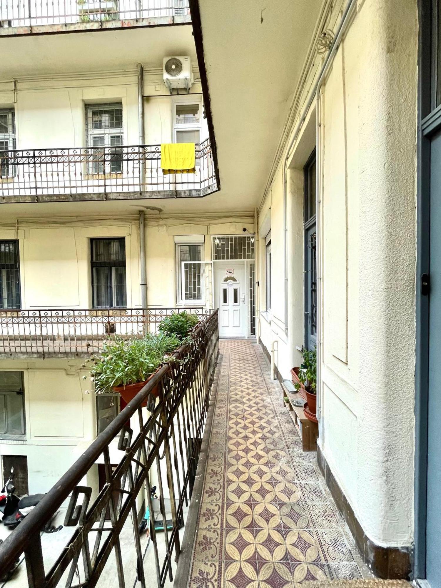 Relax Home With 2 Bedroom, 2 Bathroom For 6 People In The City Centre Free Coffee بودابست المظهر الخارجي الصورة